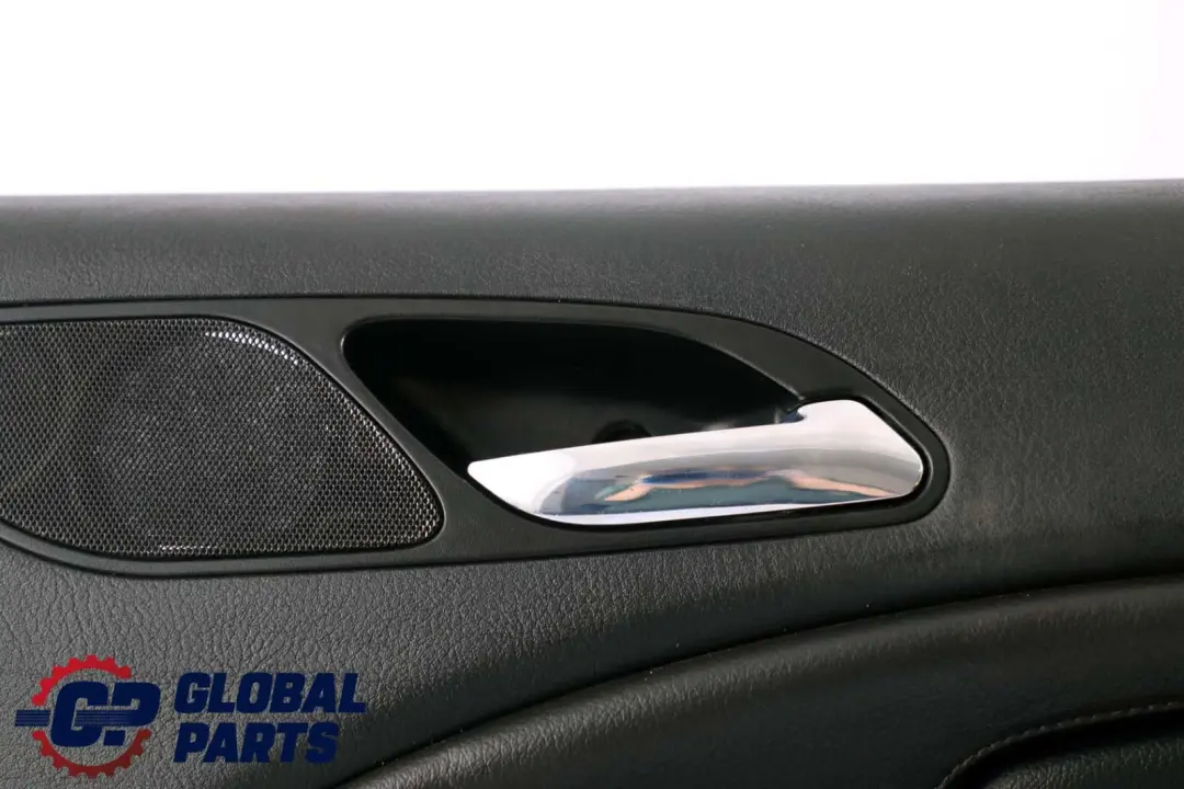 Türverkleidung Vorn Rechts Leder Montana Schwarz für BMW 3 E46 Coupe Cabrio mit Teilenummer 8224078 BMW 3 E46 Coupe Cabrio Türverkleidung Vorn Rechts Leder Montana Schwarz - SKU 8224078 - Teilenummer 8224078