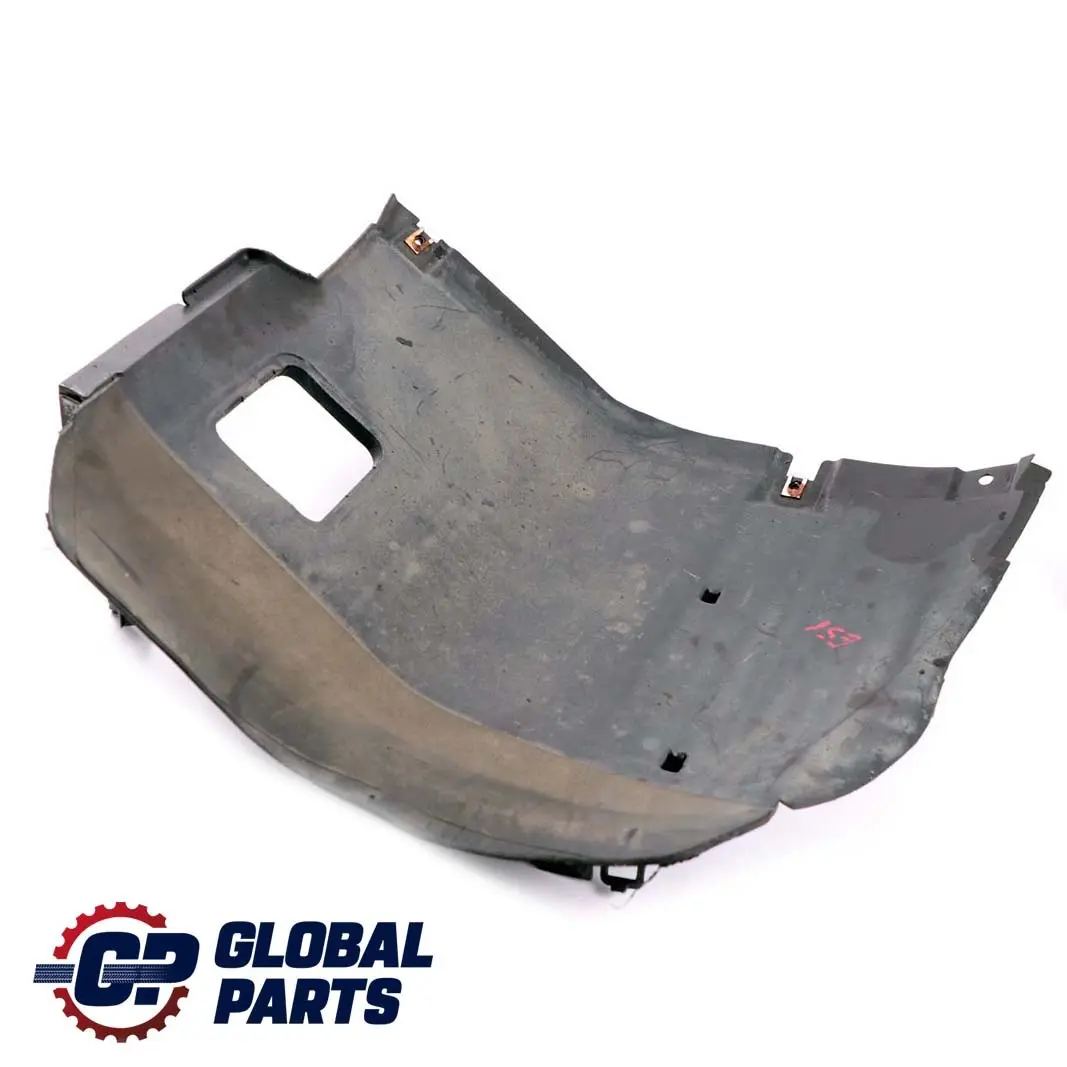 Front Right O/S Wheel Arch Covering to BMW 3 Series E46 Coupe Cabrio with Part number 8224986 BMW 3 Series E46 Coupe Cabrio Front Right O/S Wheel Arch Covering - SKU 8224986 - Part number 8224986