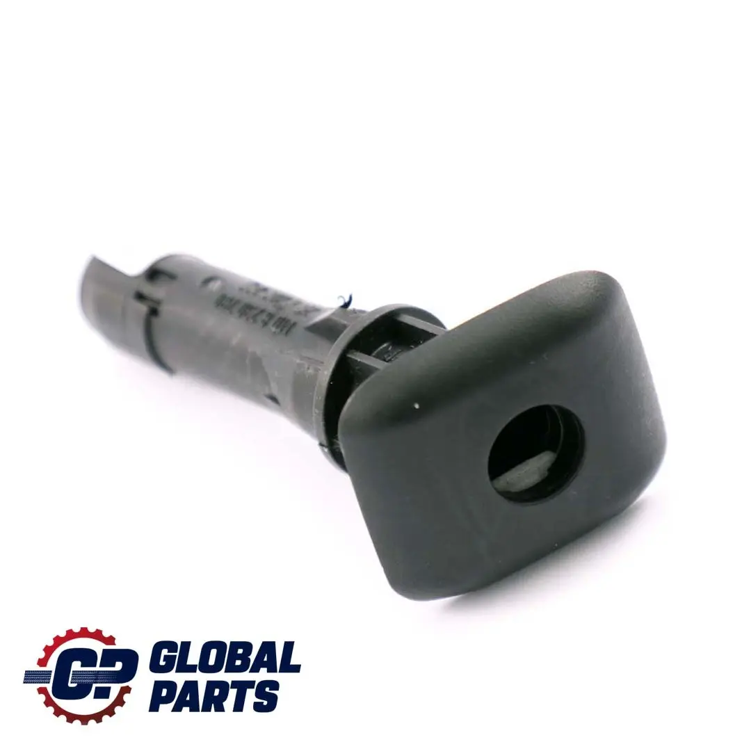 Front Left Seat N/S Headrest Guide Holder Mount Black to BMW 3 6 X5 E46 E53 E63 with Part number 8226261 BMW 3 6 X5 E46 E53 E63 Front Left Seat N/S Headrest Guide Holder Mount Black - SKU 8226261 - Part number 8226261