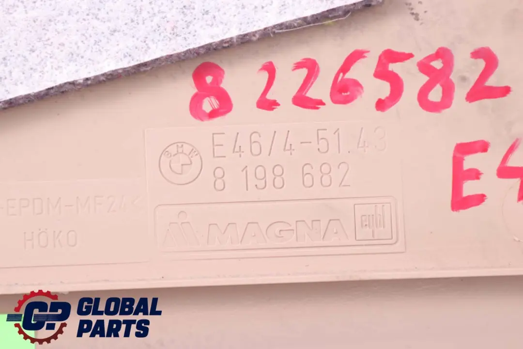 Pannello Inferiore Destro Chiaro Beige 8198682 per BMW E46 con numero di parte 8226582 BMW E46 Pannello Inferiore Destro Chiaro Beige 8198682 - SKU 8226582 - Numero di parte 8226582
