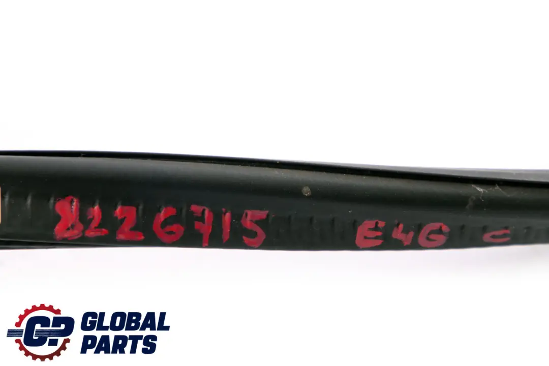 Coupé Cabrio Gasket Seal Trunk Lid Sealing to BMW 3 Series E46 with Part number 8226715 BMW 3 Series E46 Coupé Cabrio Gasket Seal Trunk Lid Sealing - SKU 8226715 - Part number 8226715