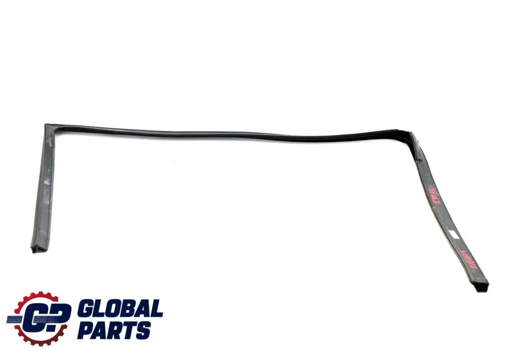 Ventana Guia Sello Puerta Delantera Izquierda para BMW E39 con número de pieza 8226873 BMW E39 Ventana Guia Sello Puerta Delantera Izquierda - SKU 8226873 - Número de pieza 8226873