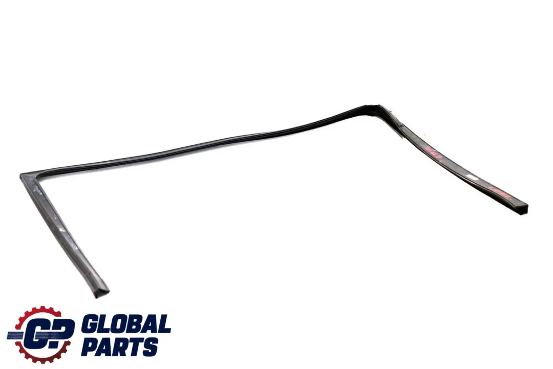 BMW E39 Ventana Guia Sello Puerta Delantera Izquierda - SKU 8226873 - Número de pieza 8226873