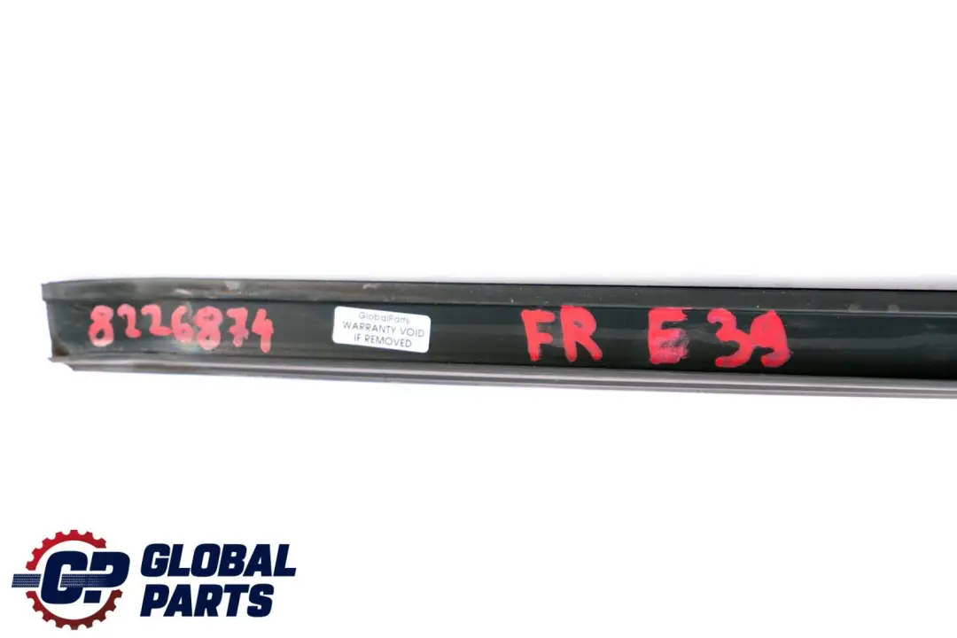 Window Guide Seal Right Front Door O/S to BMW 5 Series E39 with Part number 8226874 BMW 5 Series E39 Window Guide Seal Right Front Door O/S - SKU 8226874 - Part number 8226874