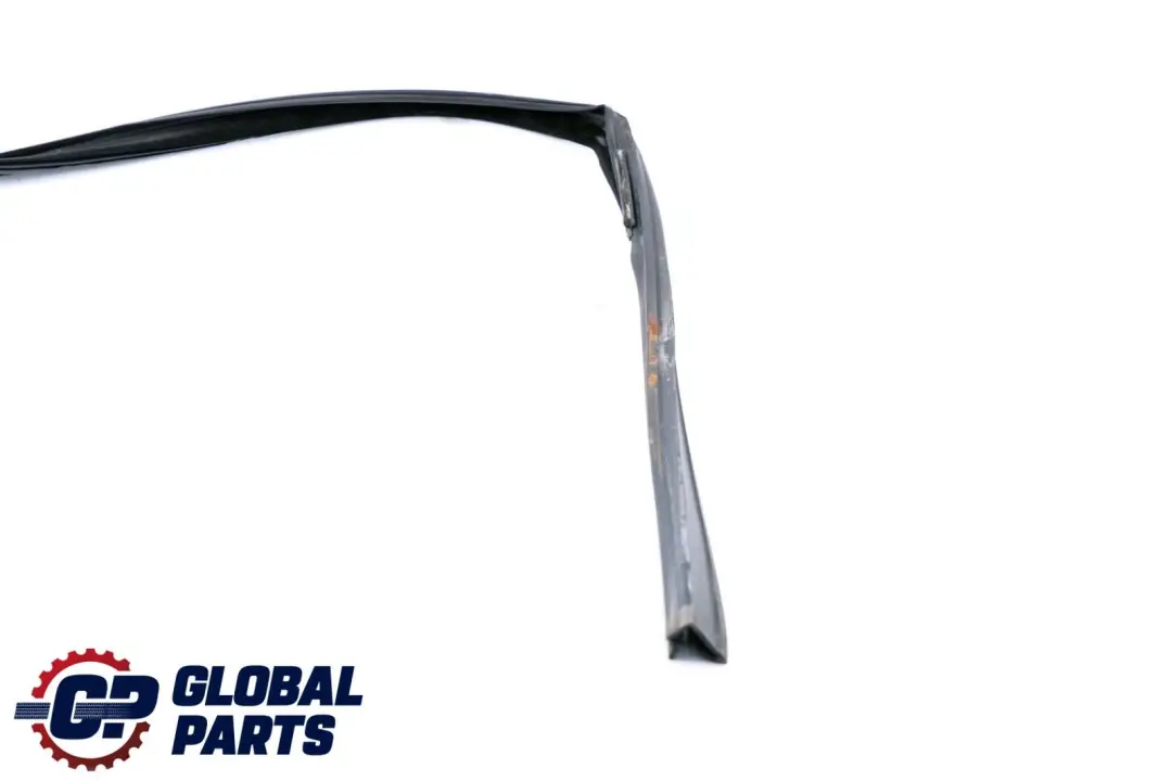Window Guide Seal Right Front Door O/S to BMW 5 Series E39 with Part number 8226874 BMW 5 Series E39 Window Guide Seal Right Front Door O/S - SKU 8226874 - Part number 8226874