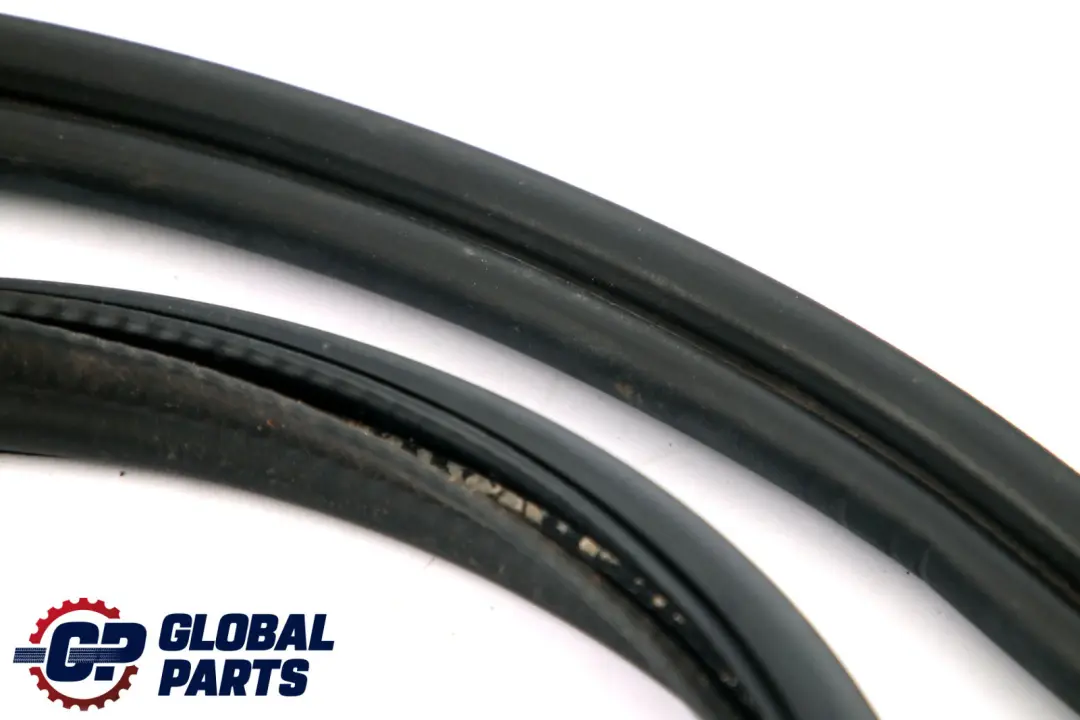 BMW E46 Cabrio Gasket Seal Trunk Lid Sealing - SKU 8227309 - Part number 8227309