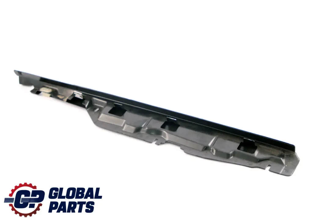 Left N/S Window Connection Angle to BMW 3 Series E46 Cabrio Rear with Part number 8229479 BMW 3 Series E46 Cabrio Rear Left N/S Window Connection Angle - SKU 8229479 - Part number 8229479