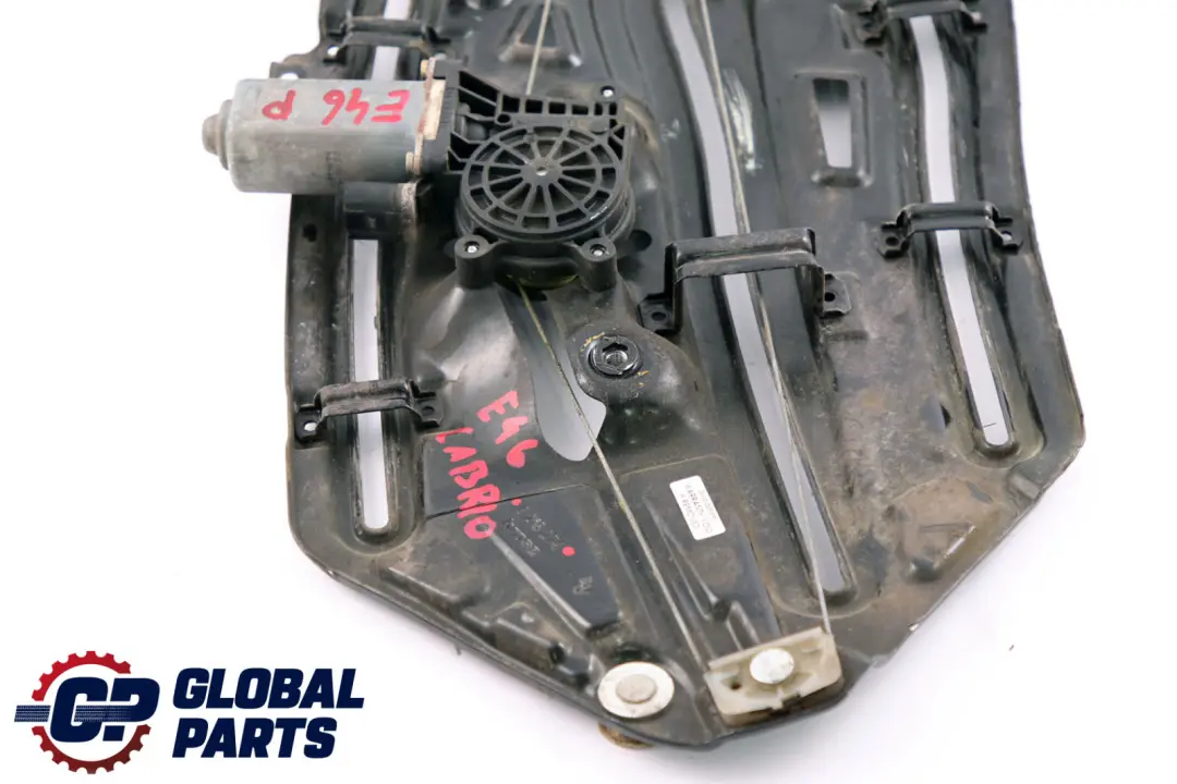 Elevalunas Eléctrico Trasero Derecho para BMW 3 E46 con número de pieza 8229594 BMW 3 E46 Elevalunas Eléctrico Trasero Derecho - SKU 8229594 - Número de pieza 8229594