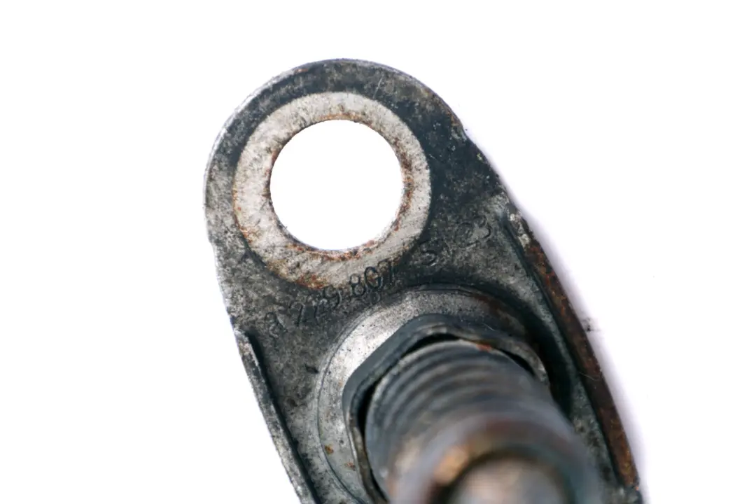 BMW E46 X5 E53 Rygiel Zaczep Zamek Maski - SKU 8229807 - Numer Części 8229807