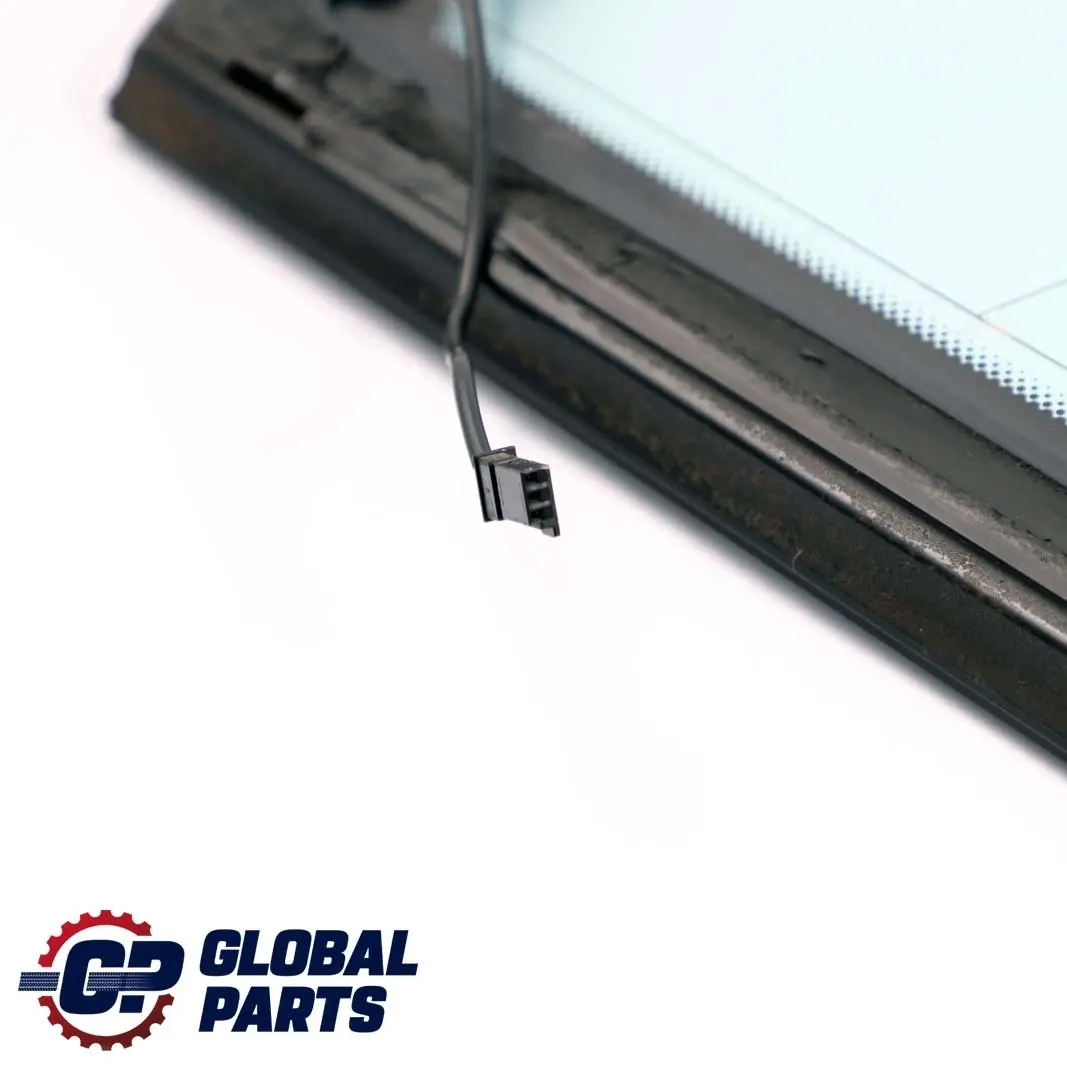 BMW E46 Touring Trasero Izquierdo Lado Cuarto Ventana Vidrio Verde AS2 - SKU 8231851 - Número de pieza 8231851
