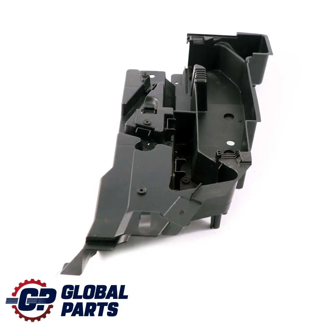 Verkleidung Bordwerkzeug Ablage Halterung für BMW 3 er E46 Kombi Touring mit Teilenummer 8232581 BMW 3 er E46 Kombi Touring Verkleidung Bordwerkzeug Ablage Halterung - SKU 8232581 - Teilenummer 8232581