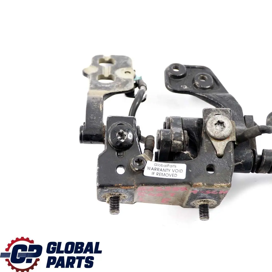 Left N/S Trunk Lid Hinge Schwarz 2 Black 668 to BMW 3 E46 Touring Rear with Part number 8232871 BMW 3 E46 Touring Rear Left N/S Trunk Lid Hinge Schwarz 2 Black 668 - SKU 8232871-SCH - Part number 8232871