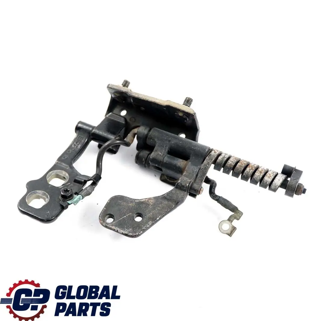 Left N/S Trunk Lid Hinge Schwarz 2 Black 668 to BMW 3 E46 Touring Rear with Part number 8232871 BMW 3 E46 Touring Rear Left N/S Trunk Lid Hinge Schwarz 2 Black 668 - SKU 8232871-SCH - Part number 8232871
