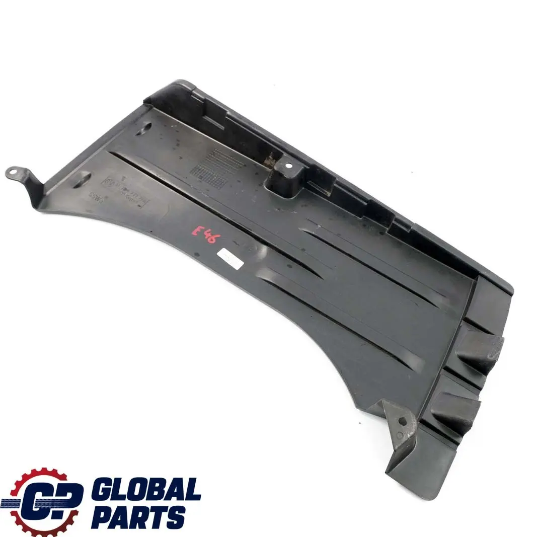 Abdeckung Aktivkohlefilter Unten für BMW 3 er E46 mit Teilenummer 8233266 BMW 3 er E46 Abdeckung Aktivkohlefilter Unten - SKU 8233266 - Teilenummer 8233266