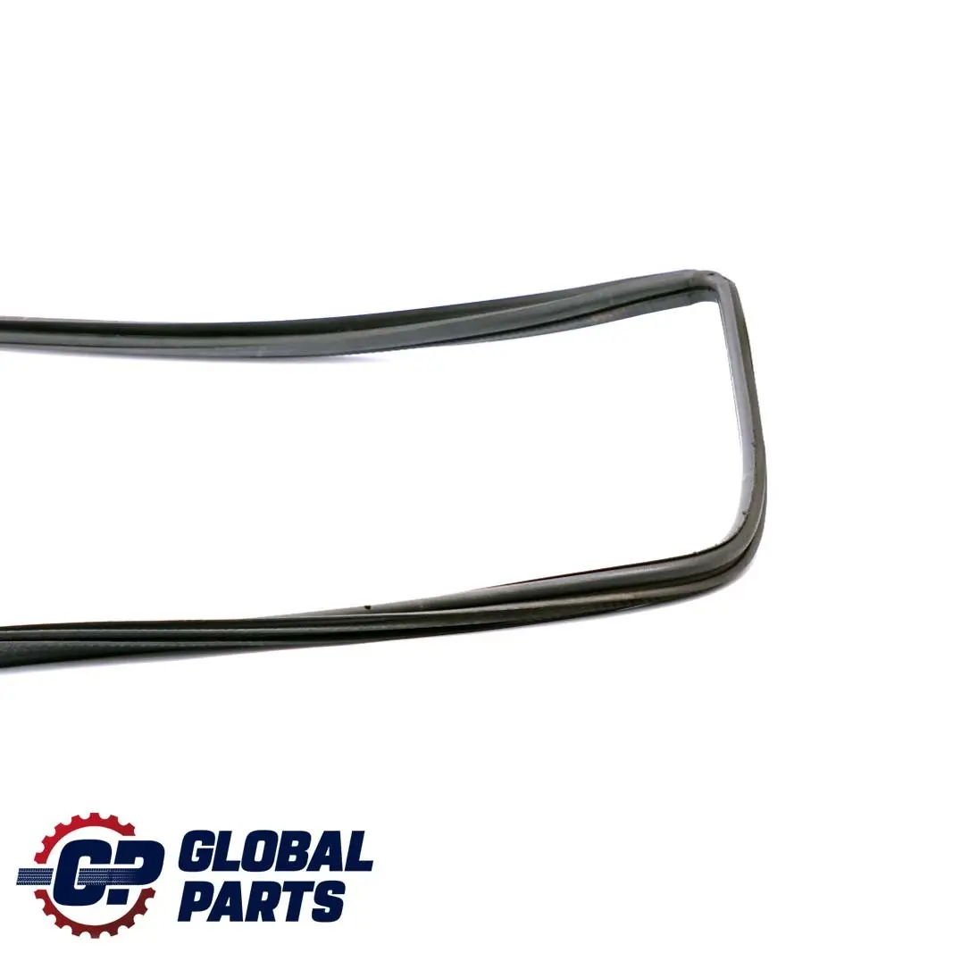 Break Hayon Lunette Arriere Conditionnement pour BMW E46 Touring à propos du numéro de pièce 8233431 BMW E46 Touring Break Hayon Lunette Arriere Conditionnement - SKU 8233431 - Numéro de pièce 8233431
