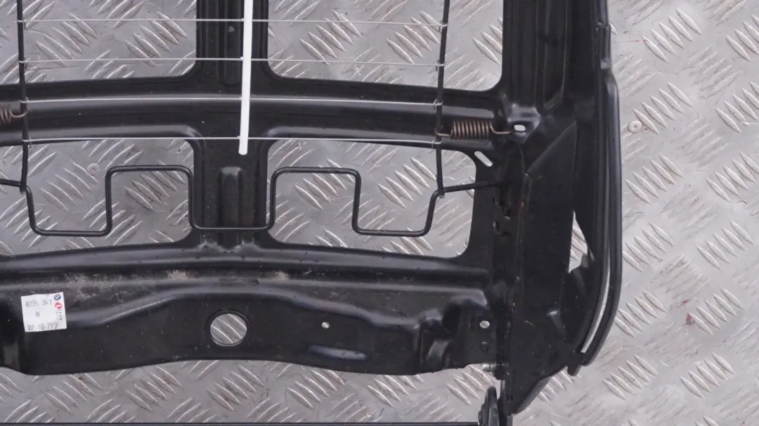 Front Right O/S Sports Seat Backrest Frame Mechanism to BMW X3 X5 Series E53 E83 1 with Part number 8234341 BMW X3 X5 Series E53 E83 1 Front Right O/S Sports Seat Backrest Frame Mechanism - SKU 8234341-1 - Part number 8234341