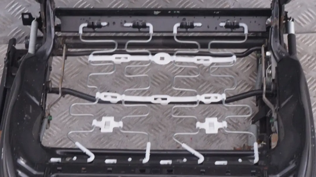 Front Right O/S Sports Seat Backrest Frame Mechanism to BMW X3 X5 Series E53 E83 1 with Part number 8234341 BMW X3 X5 Series E53 E83 1 Front Right O/S Sports Seat Backrest Frame Mechanism - SKU 8234341-1 - Part number 8234341