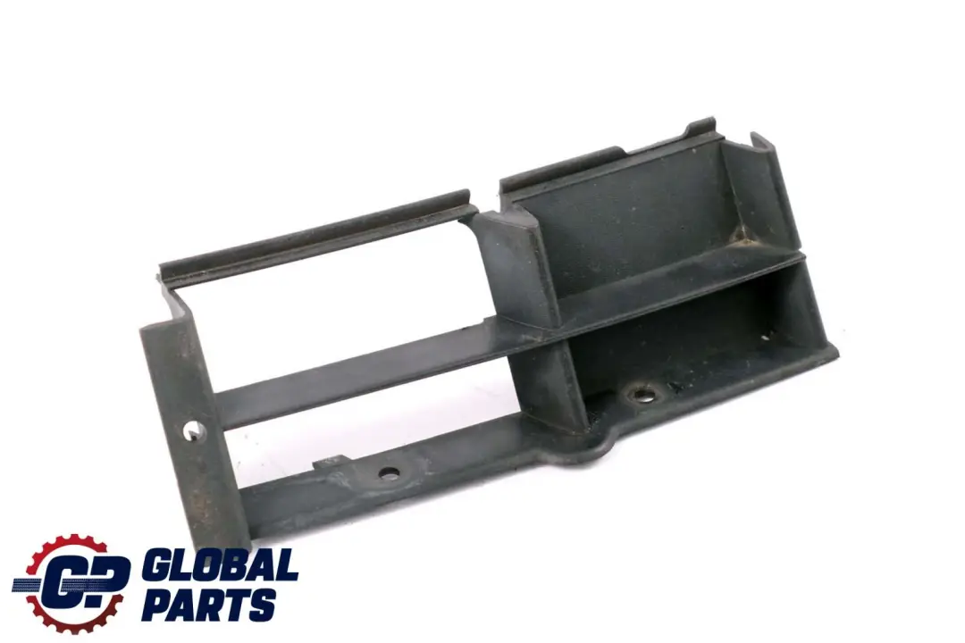 BMW 5 er E39 Abdeckung Blende Gitter Stossstange Vorne Links - SKU 8235674 - Teilenummer 8235674