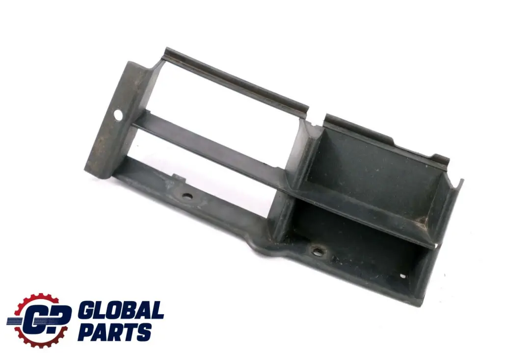 BMW 5 er E39 Abdeckung Blende Gitter Stossstange Vorne Links - SKU 8235674 - Teilenummer 8235674
