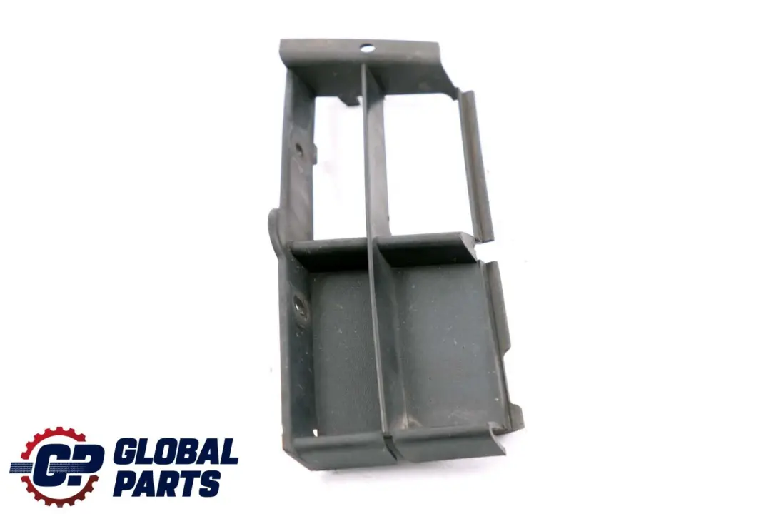 BMW 5 er E39 Abdeckung Blende Gitter Stossstange Vorne Links - SKU 8235674 - Teilenummer 8235674