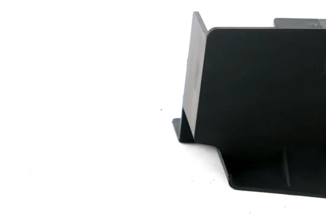 Boot Trunk Lid Lock Latch Cover Trim Black to BMW 3 Series E46 Tailgate with Part number 8235751 BMW 3 Series E46 Tailgate Boot Trunk Lid Lock Latch Cover Trim Black - SKU 8235751 - Part number 8235751