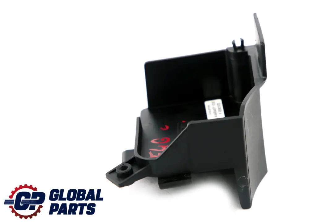 Boot Trunk Lid Lock Latch Cover Trim Black to BMW 3 Series E46 Tailgate with Part number 8235751 BMW 3 Series E46 Tailgate Boot Trunk Lid Lock Latch Cover Trim Black - SKU 8235751 - Part number 8235751