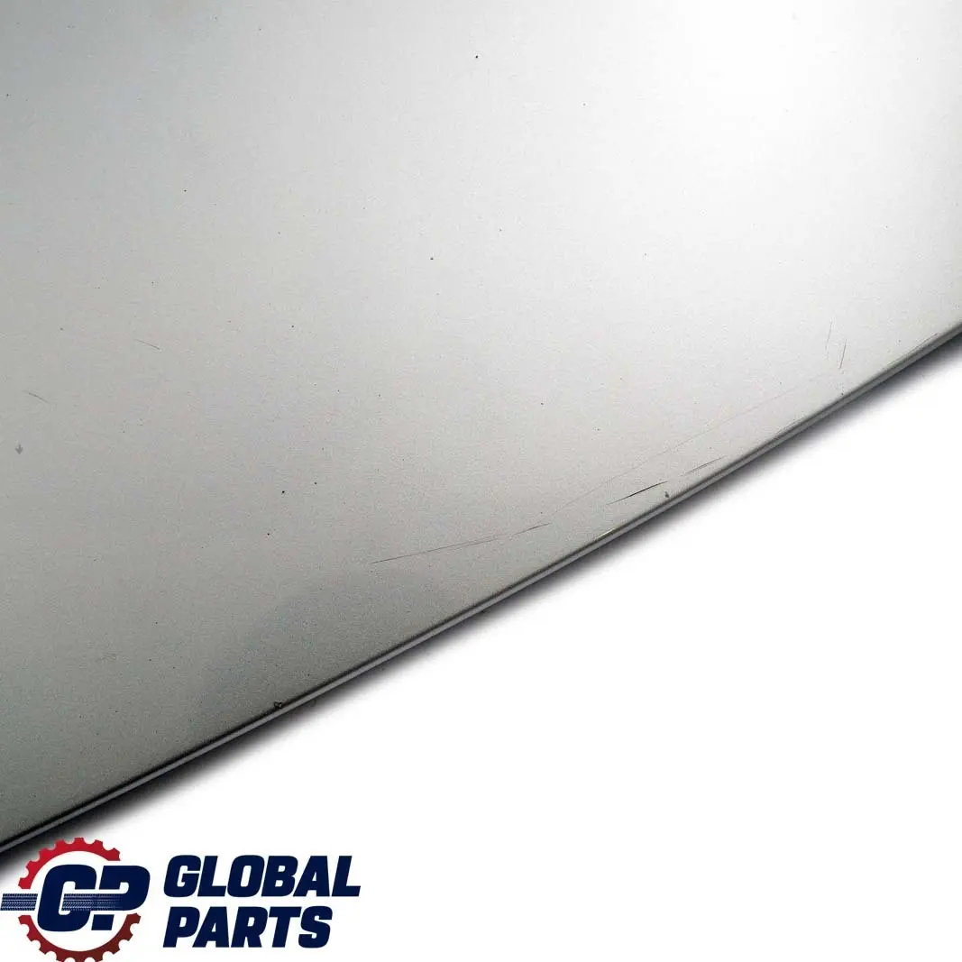 Familiare Spoiler Posteriore Argento-Titanio Metallico 354 per BMW E46 con numero di parte 8235987 BMW E46 Familiare Spoiler Posteriore Argento-Titanio Metallico 354 - SKU 8235987-TS - Numero di parte 8235987