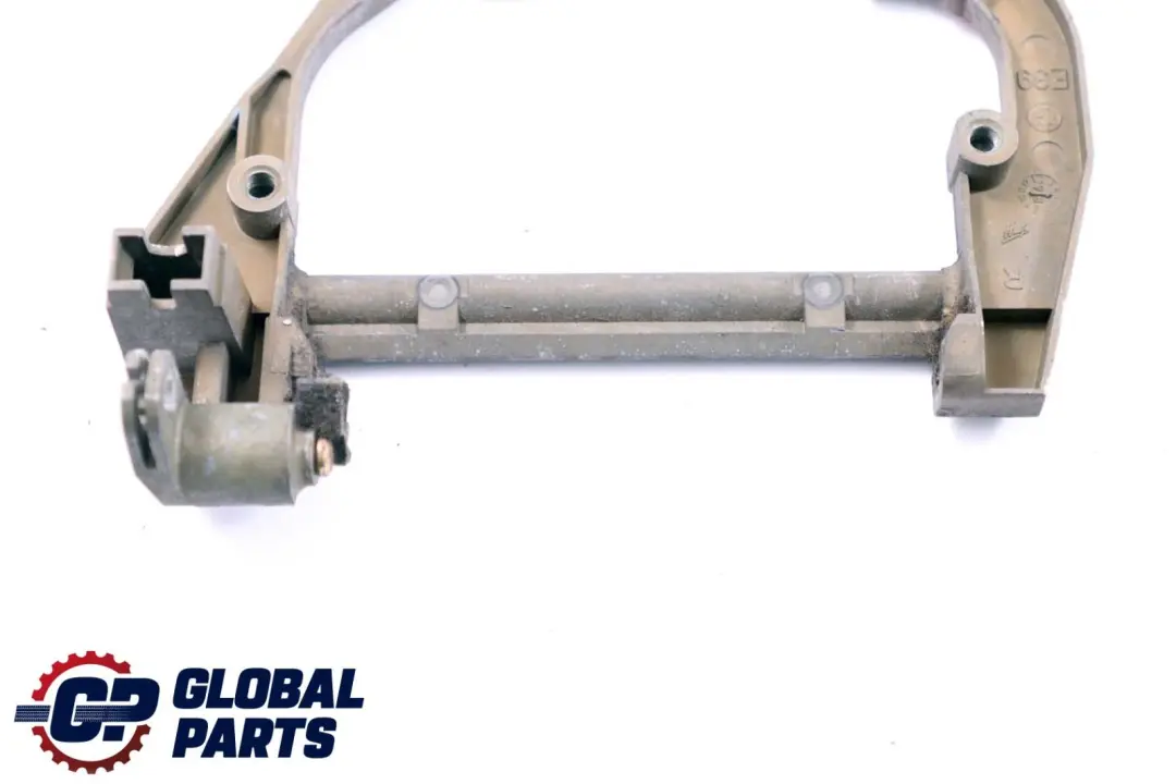 Carrier Outside Door Handle Rear Right O/S to BMW 5 Series E39 with Part number 8236646 BMW 5 Series E39 Carrier Outside Door Handle Rear Right O/S - SKU 8236646 - Part number 8236646