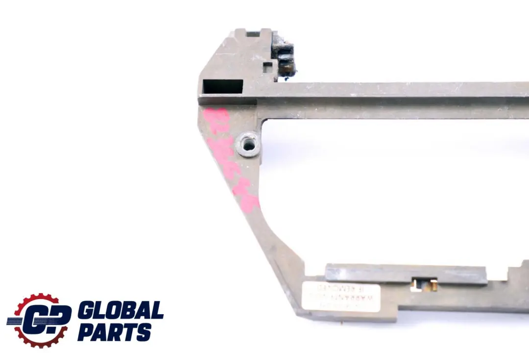 Carrier Outside Door Handle Rear Right O/S to BMW 5 Series E39 with Part number 8236646 BMW 5 Series E39 Carrier Outside Door Handle Rear Right O/S - SKU 8236646 - Part number 8236646