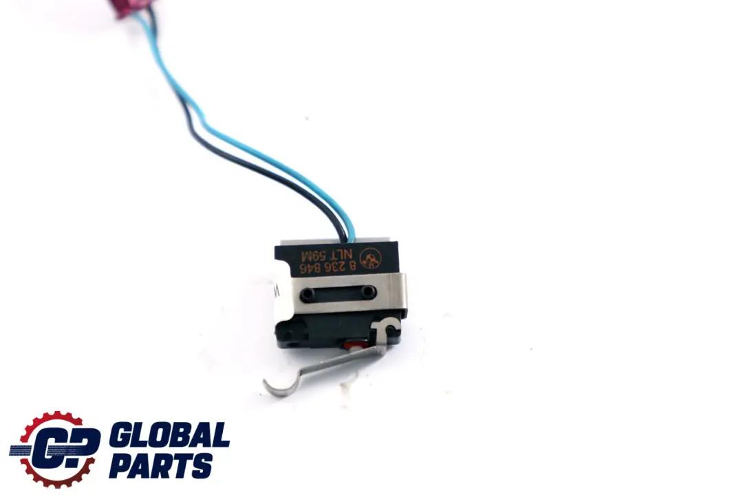 Cable Microinterruptor Del Interruptor De Efecto Hall para BMW Z4 E85 E46 con número de pieza 8236846 BMW Z4 E85 E46 Cable Microinterruptor Del Interruptor De Efecto Hall - SKU 8236846 - Número de pieza 8236846