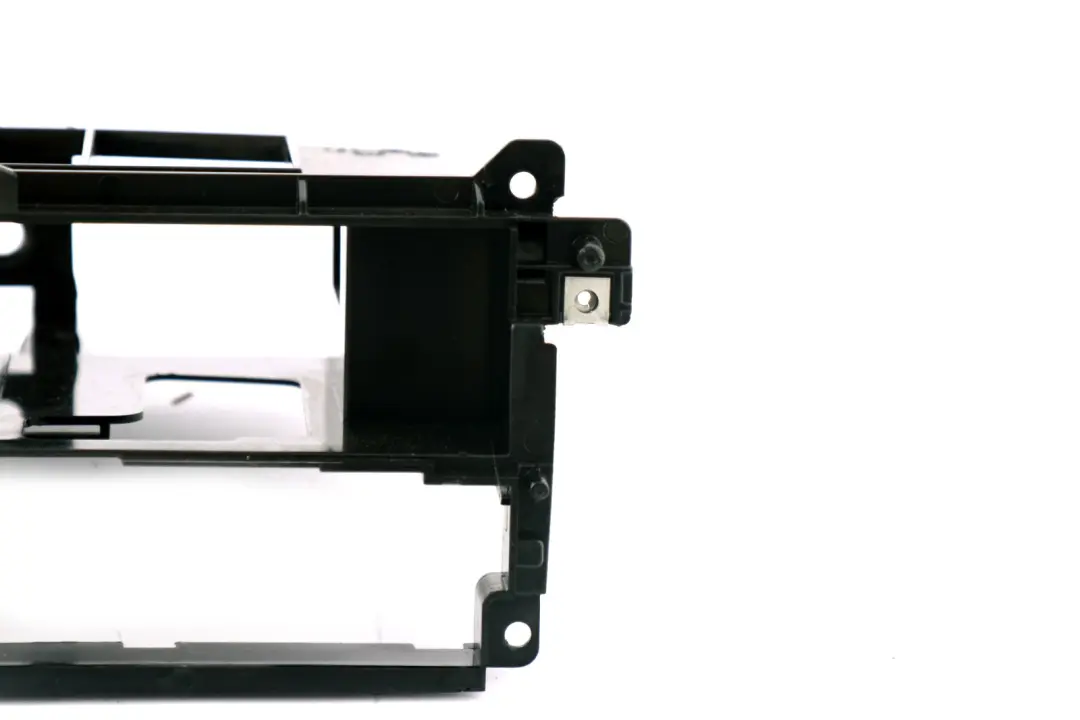 BMW 3 Serie E46 Charge de Fonction Tableau de Bord 5145 - SKU 8237560 - Numéro de pièce 8237560