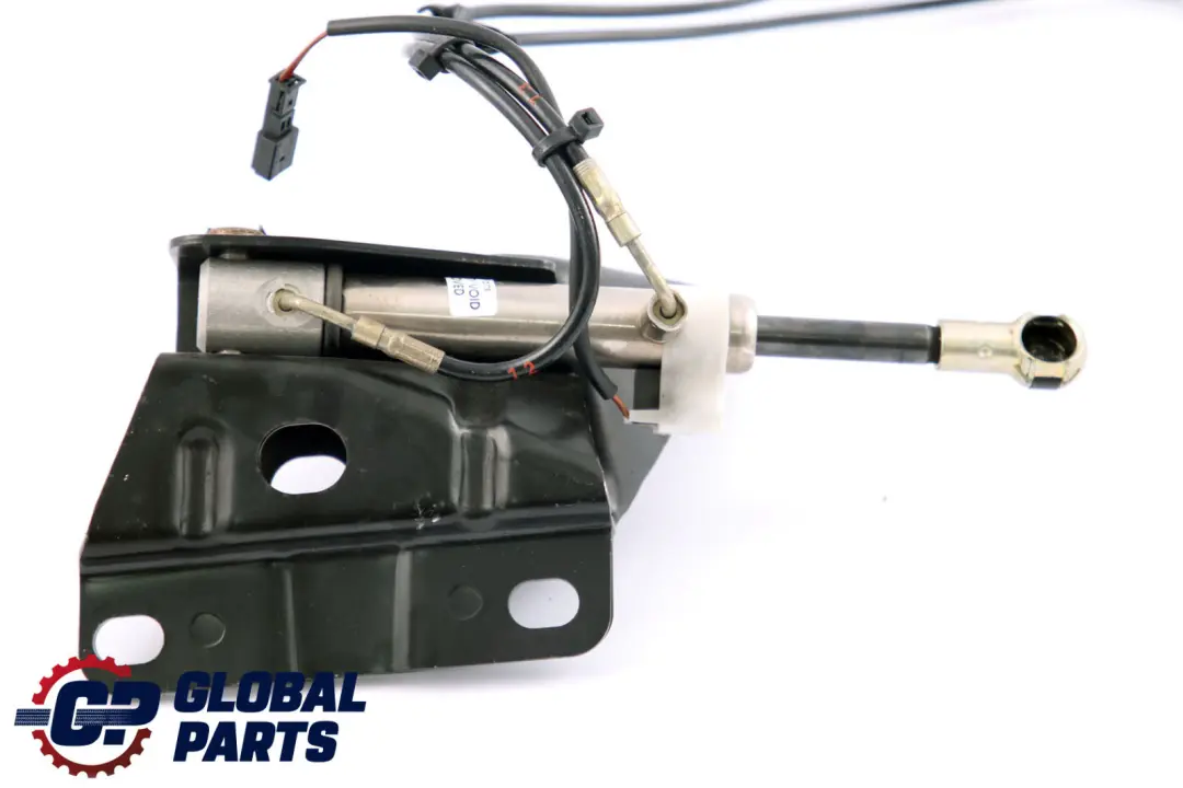 BMW 3 E46 Convertible Aufnahme Hydraulikzylinder Links Verdeckklappe - SKU 8239239 - Teilenummer 8239239