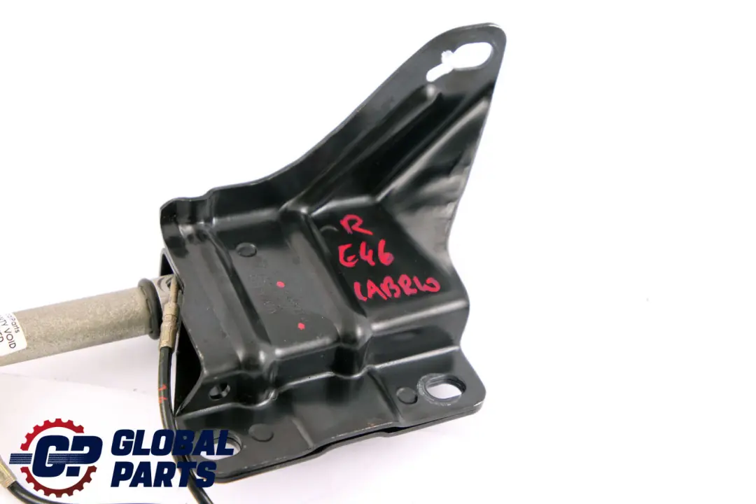 BMW 3 E46 Convertible Folding Hardtop Roof Bracket Right O/S Hydraulic Cylinder - SKU 8239240 - Part number 8239240