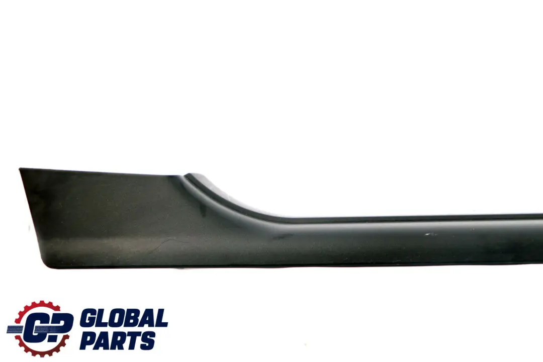 Coupé Abdeckleiste Einstieg Innen Links Schwarz 8239957 für BMW 3 er E46 mit Teilenummer 8239959 BMW 3 er E46 Coupé Abdeckleiste Einstieg Innen Links Schwarz 8239957 - SKU 8239959 - Teilenummer 8239959