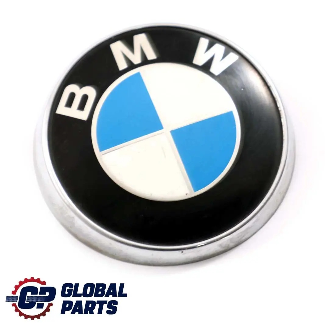 Plakette Logo Emblem Hinten für BMW 3 er E46 Touring mit Teilenummer 8240128 BMW 3 er E46 Touring Plakette Logo Emblem Hinten - SKU 8240128 - Teilenummer 8240128