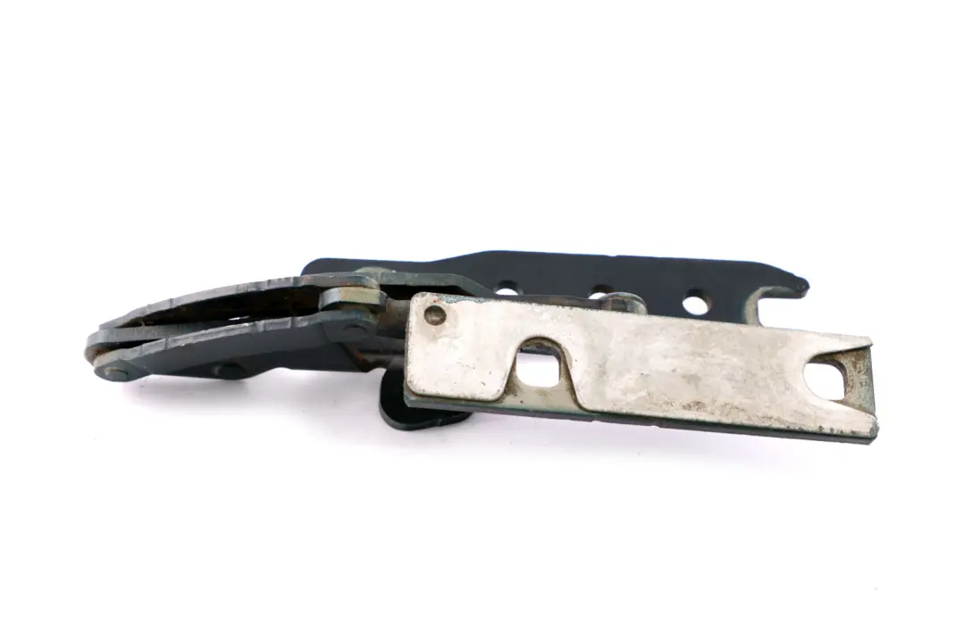 Left N/S Engine Hood Hinge Orientblau Blue to BMW 7 Series E65 E66 E67 with Part number 8240333 BMW 7 Series E65 E66 E67 Left N/S Engine Hood Hinge Orientblau Blue - SKU 8240333-2 - Part number 8240333