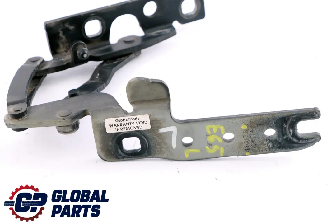 Zawias Maski Silnika Lewy Czarny do BMW E65 E66 o numerze 8240333 BMW E65 E66 Zawias Maski Silnika Lewy Czarny - SKU 8240333 - Numer Części 8240333