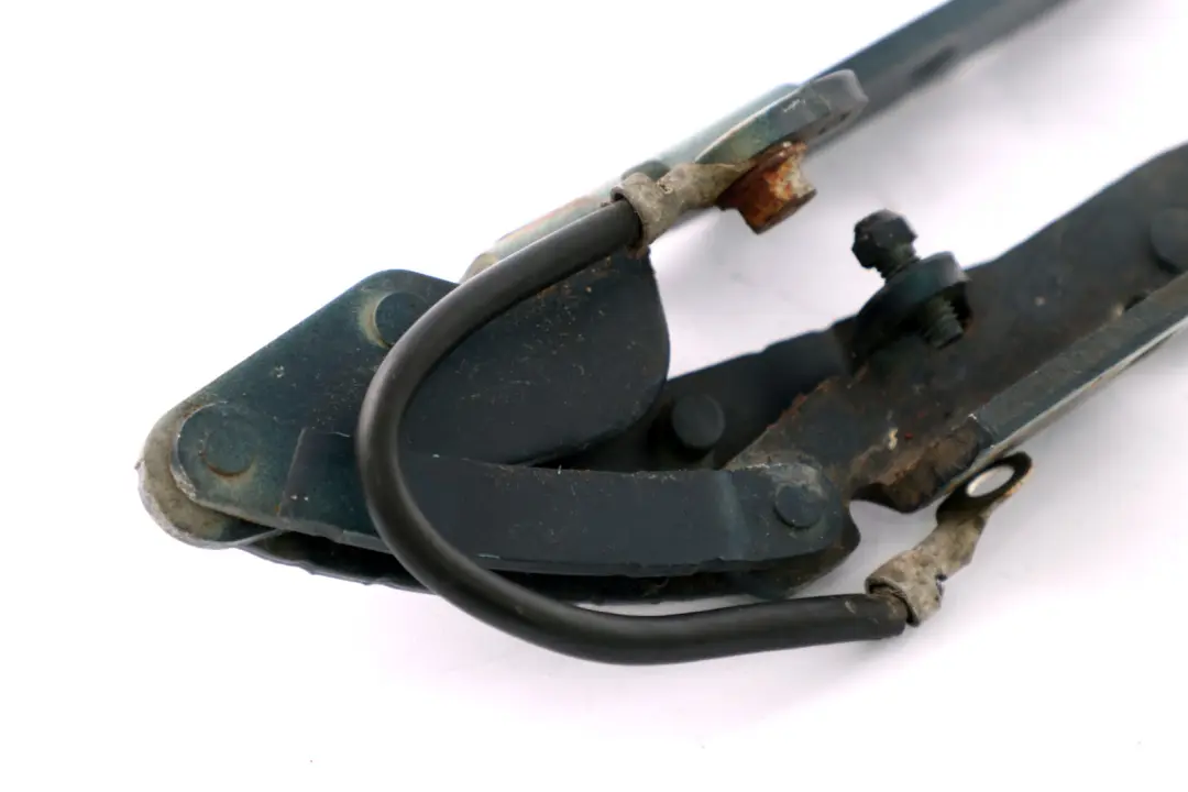 Scharnier Frontklappe Rechts Orientblau Blau für BMW 7 er E65 mit Teilenummer 8240334 BMW 7 er E65 Scharnier Frontklappe Rechts Orientblau Blau - SKU 8240334-1 - Teilenummer 8240334