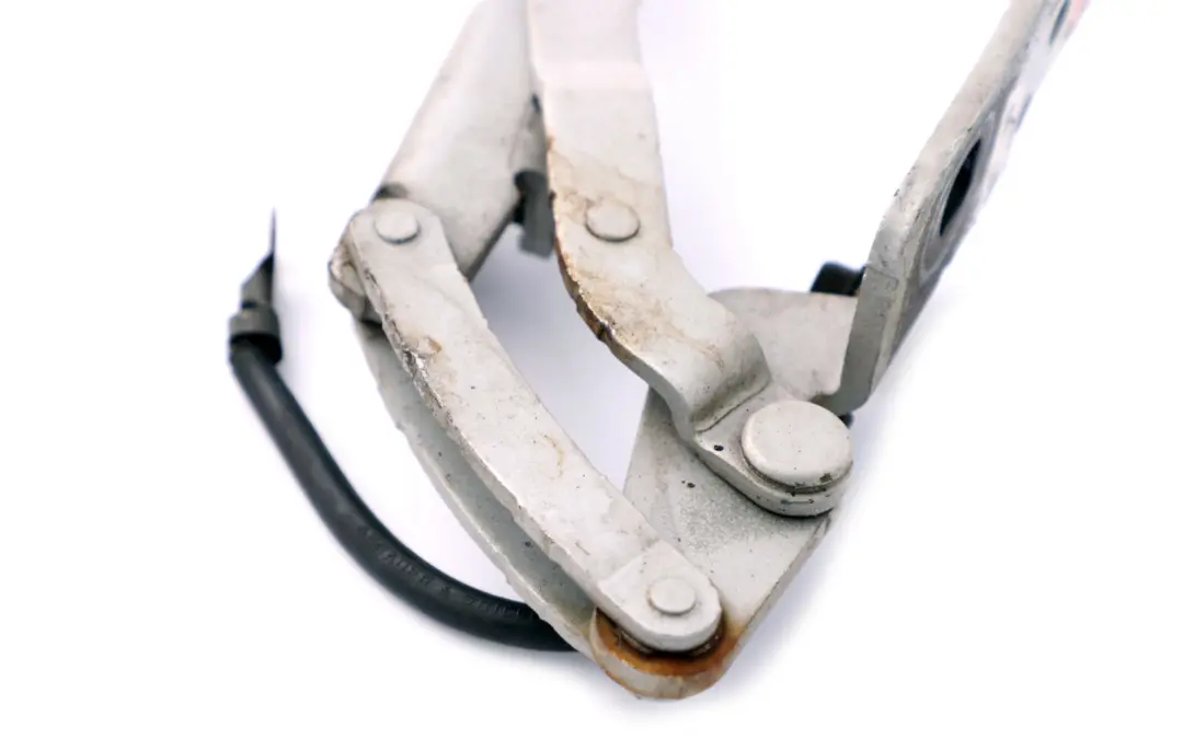 BMW E65 Capó motor Bisagra derecha Titansilber - SKU 8240334-TS - Número de pieza 8240334