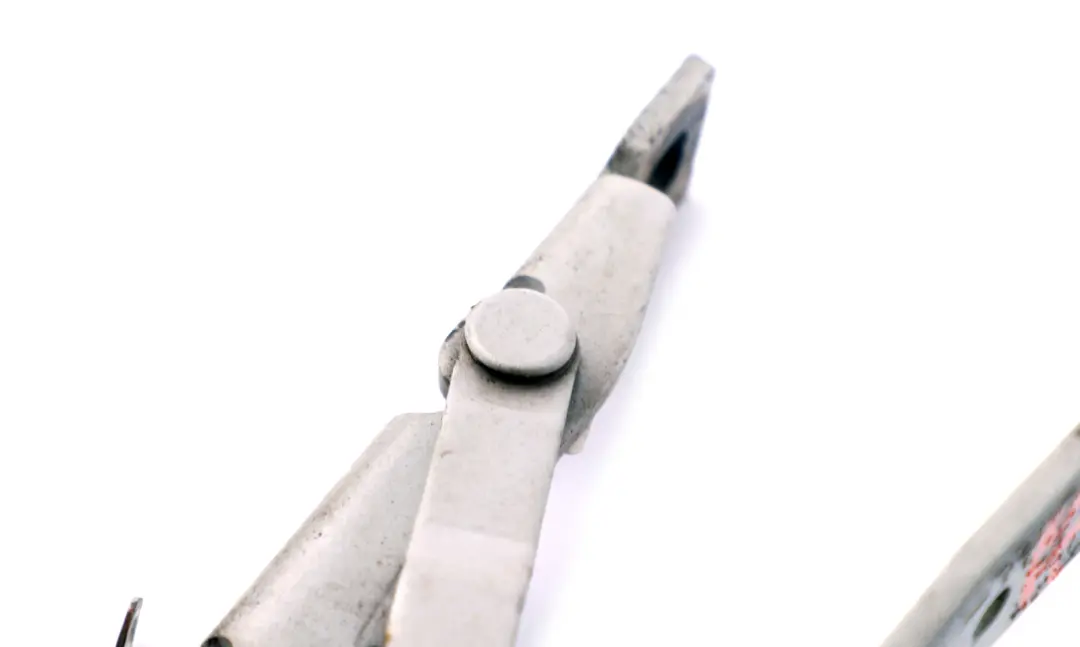 BMW E65 Cofano motore cerniera destra Titansilber - SKU 8240334-TS - Numero di parte 8240334