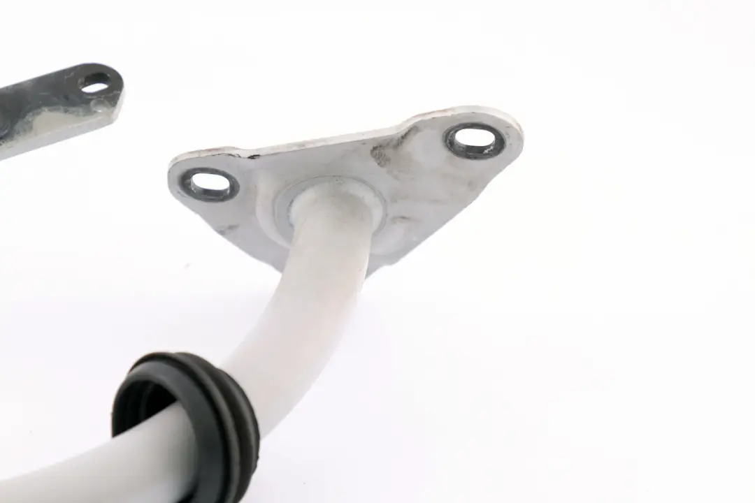 BMW E65 E66 E67 Zawias Klapy Tylnej Prawy Titansilber Srebrny - 354 - SKU 8240339-TS - Numer Części 8240339