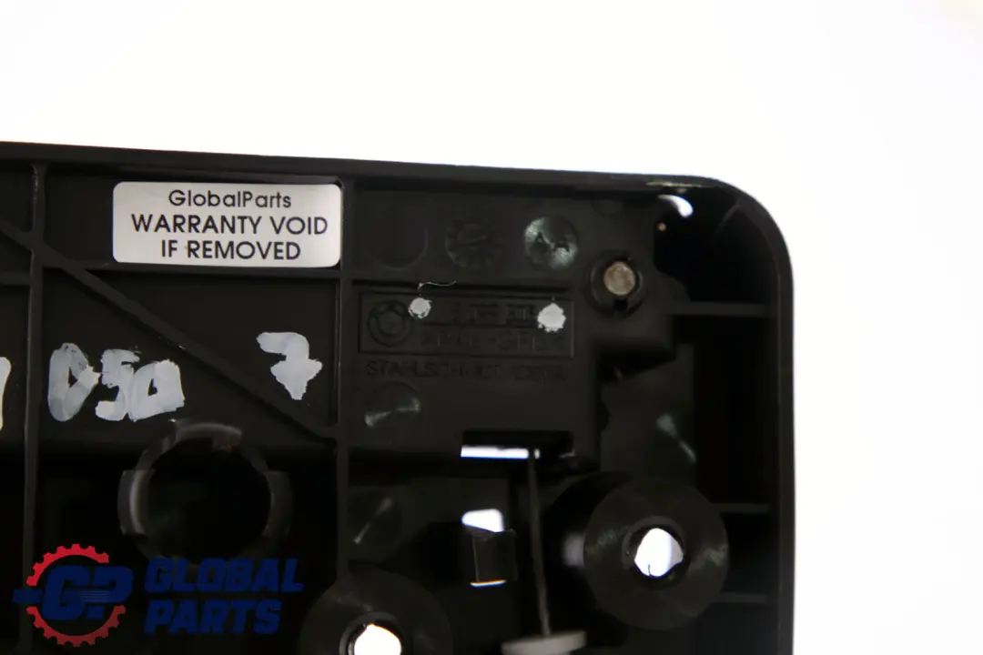 BMW E46 Asiento Trasero Unidad De Accionamiento De Carga Izquierda - SKU 8240507 - Número de pieza 8240507