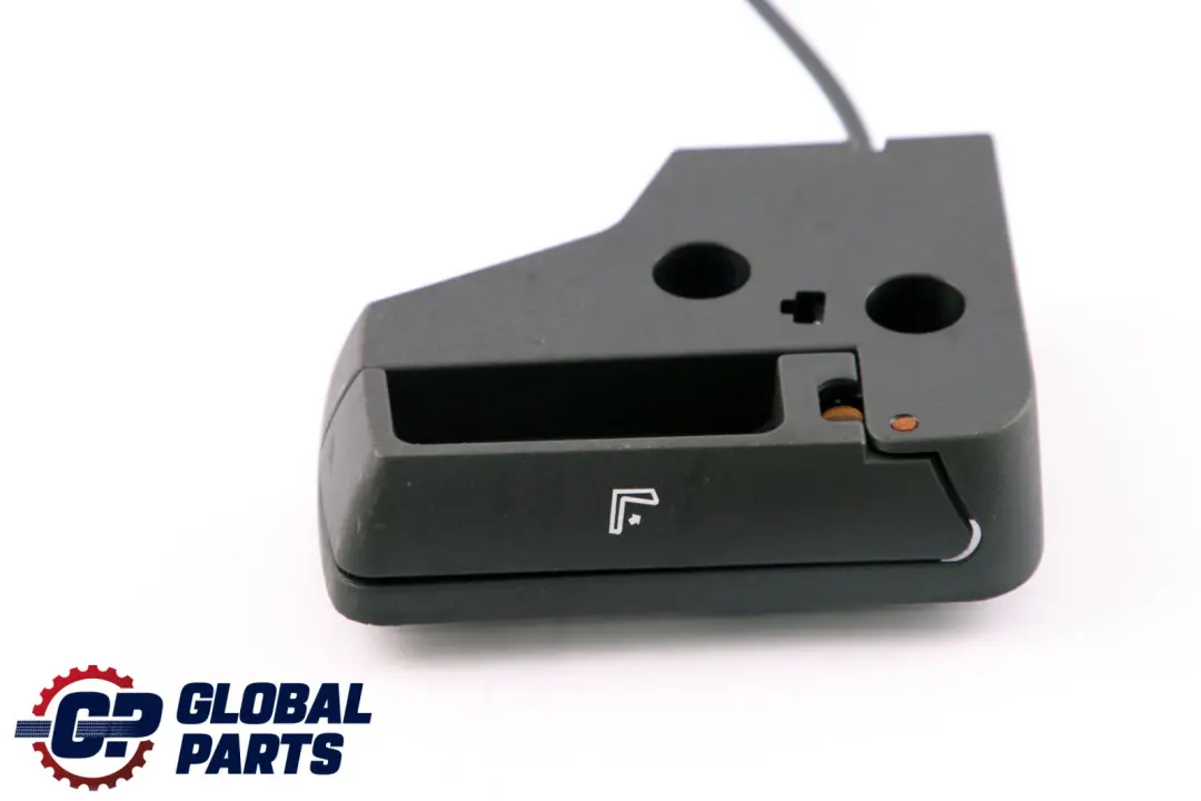 Betätigungseinheit Links für BMW 3 er E46 mit Teilenummer 8240507 BMW 3 er E46 Betätigungseinheit Links - SKU 8240507 - Teilenummer 8240507