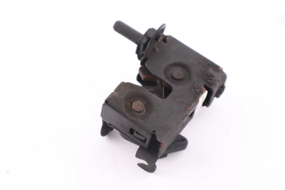 BMW E65 E66 Rygiel Zamek Zaczep Maski Silnika - SKU 8240599 - Numer Części 8240599