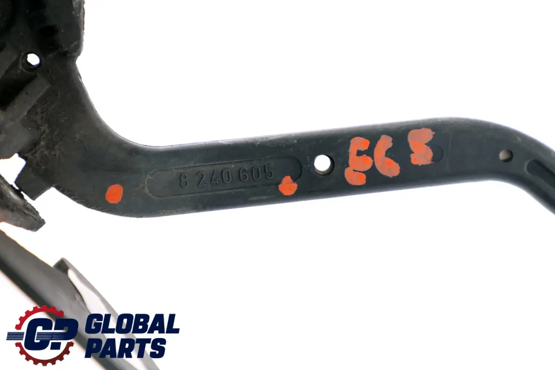 Fanghaken Frontklappe für BMW 7 er E65 E66 mit Teilenummer 8240605 BMW 7 er E65 E66 Fanghaken Frontklappe - SKU 8240605 - Teilenummer 8240605