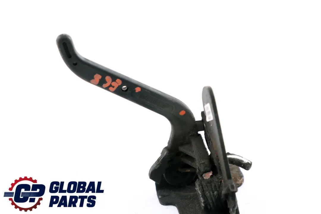 Hood Bonnet Catch Safety Hatch Latch Lock to BMW 7 Series E65 E66 with Part number 8240605 BMW 7 Series E65 E66 Hood Bonnet Catch Safety Hatch Latch Lock - SKU 8240605 - Part number 8240605