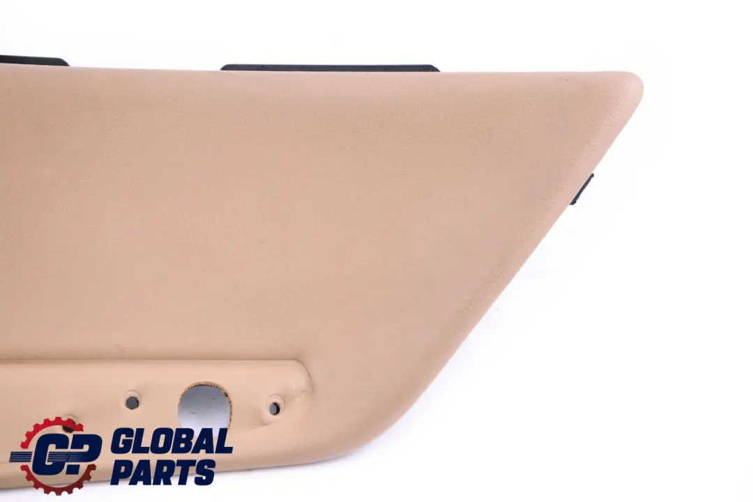 Reihe E46 Cabrio Seitenverkleidung Hinten Rechts Leder Montana Beige für BMW 3 mit Teilenummer 8240890 BMW 3 Reihe E46 Cabrio Seitenverkleidung Hinten Rechts Leder Montana Beige - SKU 8240890 - Teilenummer 8240890