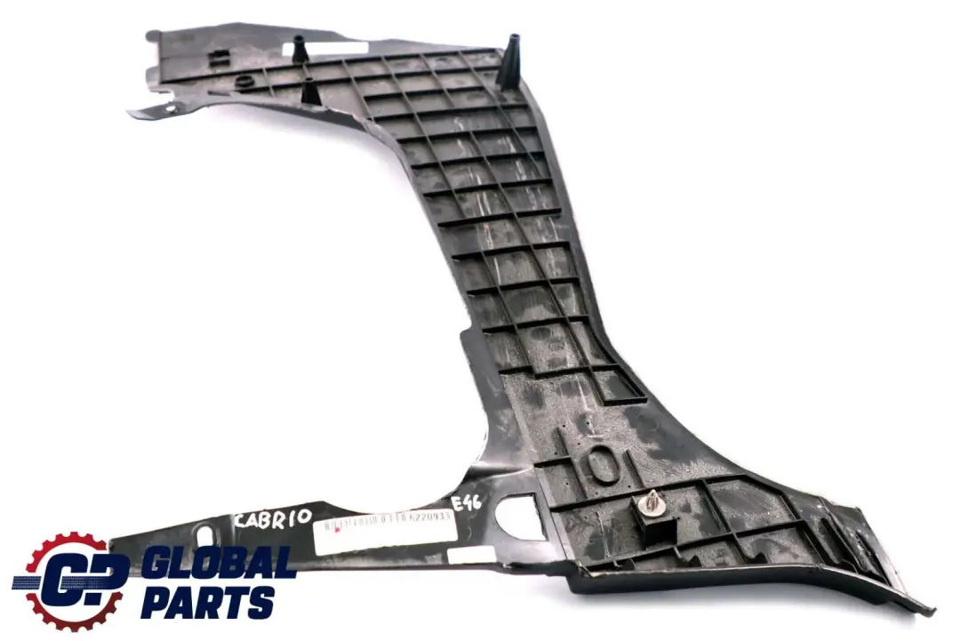 Pannello di rivestimento laterale inferiore posteriore sinistro per BMW E46 Cabrio con numero di parte 8240971 BMW E46 Cabrio Pannello di rivestimento laterale inferiore posteriore sinistro - SKU 8240971 - Numero di parte 8240971
