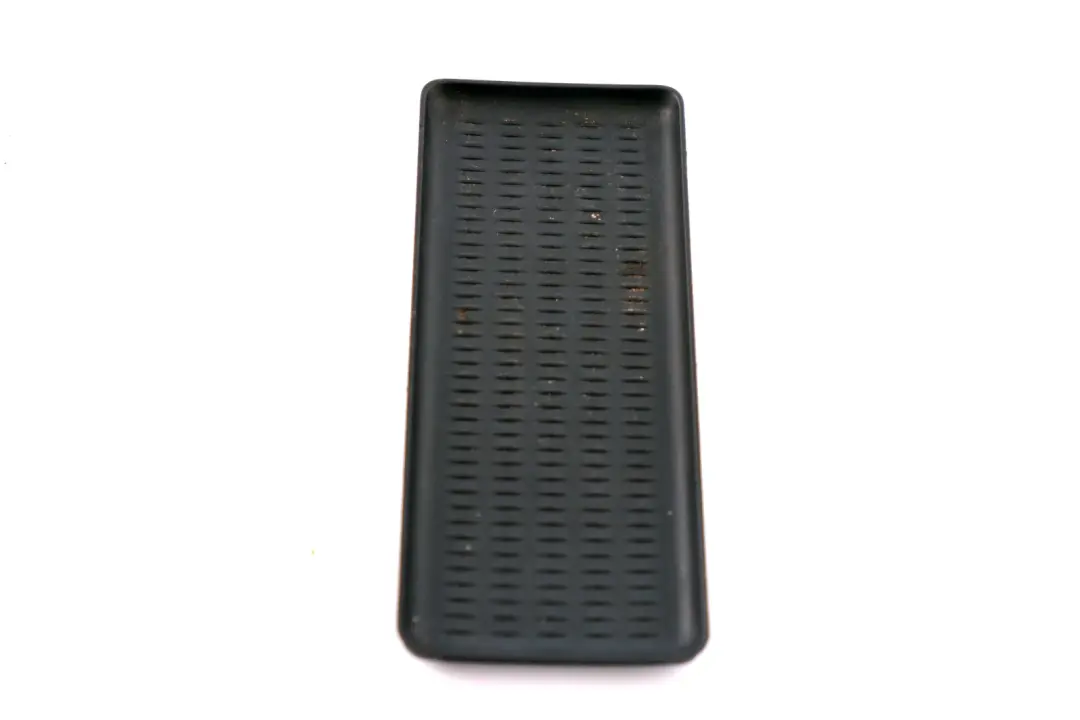 BMW E46 Inserto in gomma vassoio portaoggetti anteriore nero - SKU 8242843 - Numero di parte 8242843