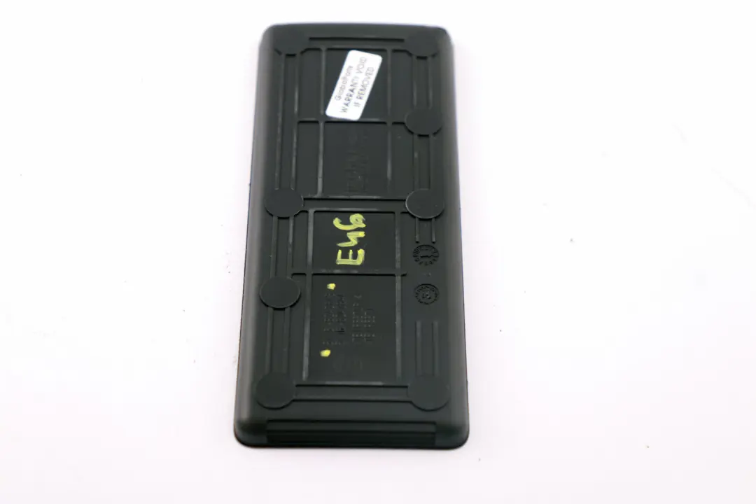BMW E46 Inserto in gomma vassoio portaoggetti anteriore nero - SKU 8242843 - Numero di parte 8242843